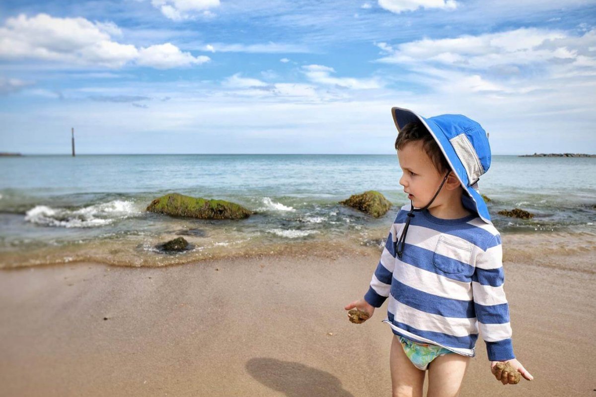 Top tips for enjoying the beach with a toddler