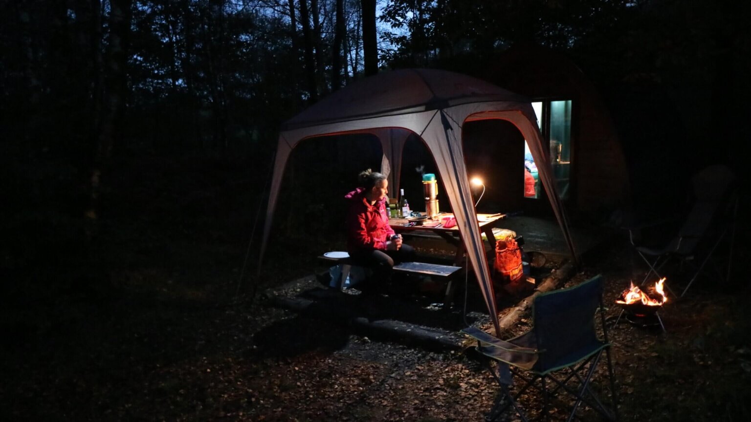 How to Survive Camping in the Rain The Helpful Hiker